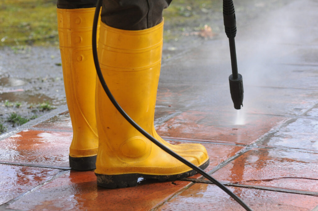 Professional Deck Washing